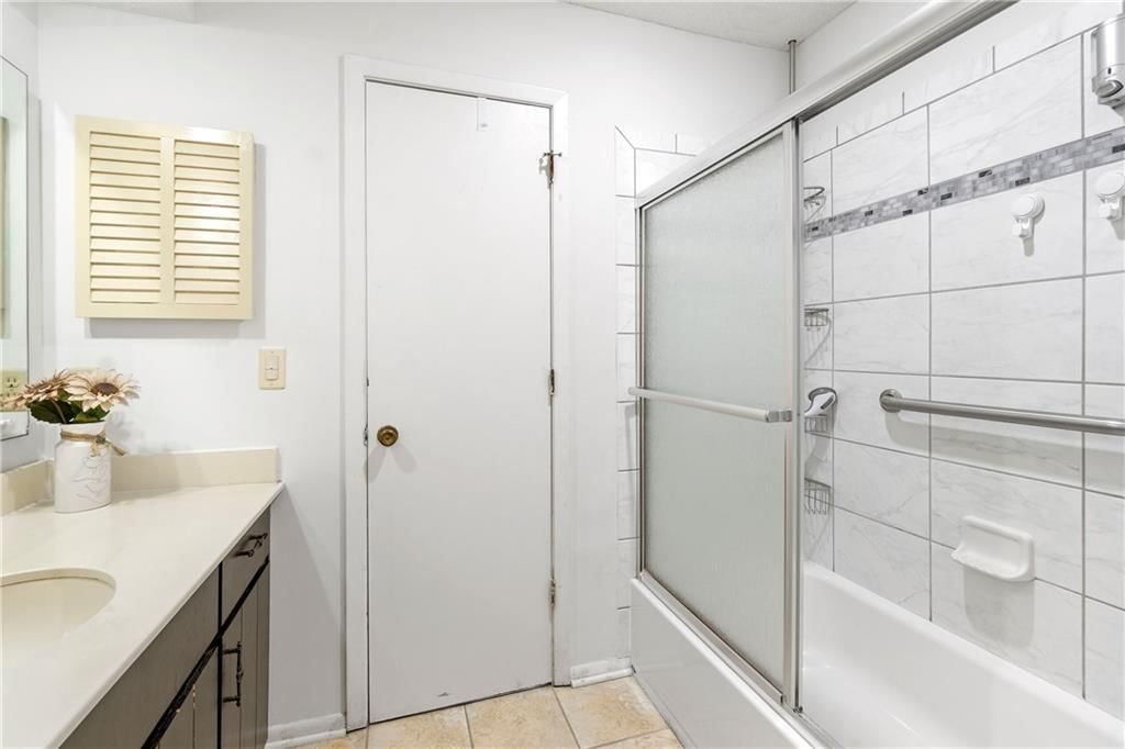 8069 Monrovia Street — photo 17