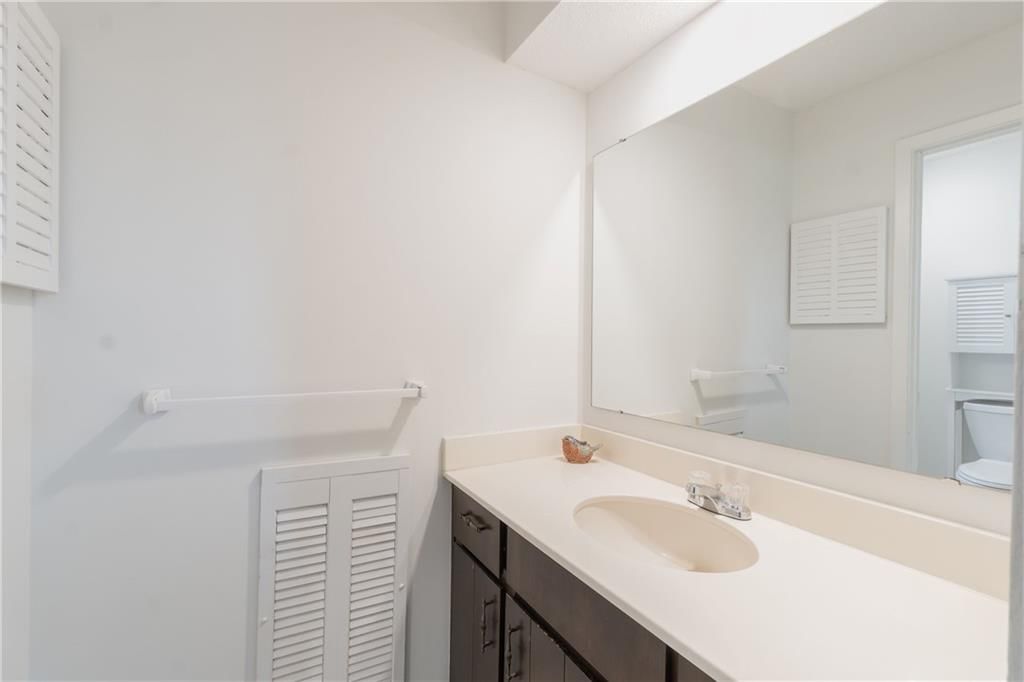 8069 Monrovia Street — photo 21