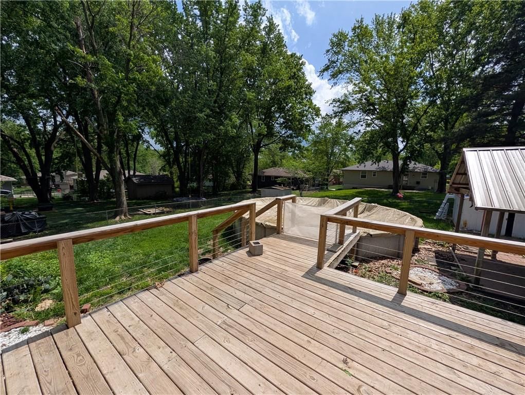 300 SW Palo Drive — photo 10