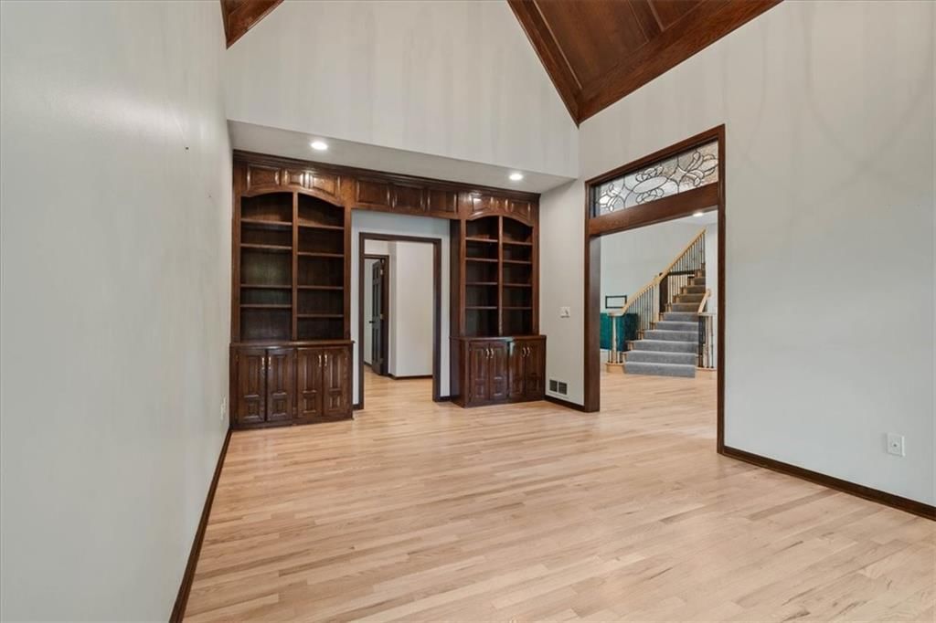 5405 NW 62nd Street — photo 14