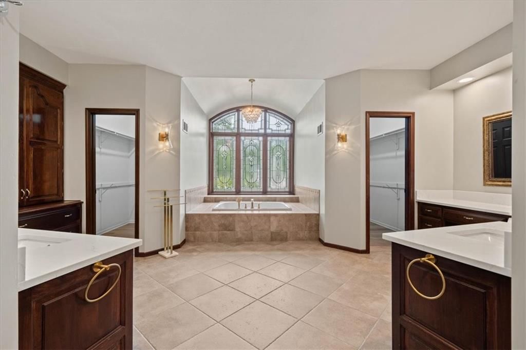 5405 NW 62nd Street — photo 33