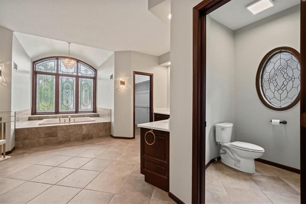 5405 NW 62nd Street — photo 34