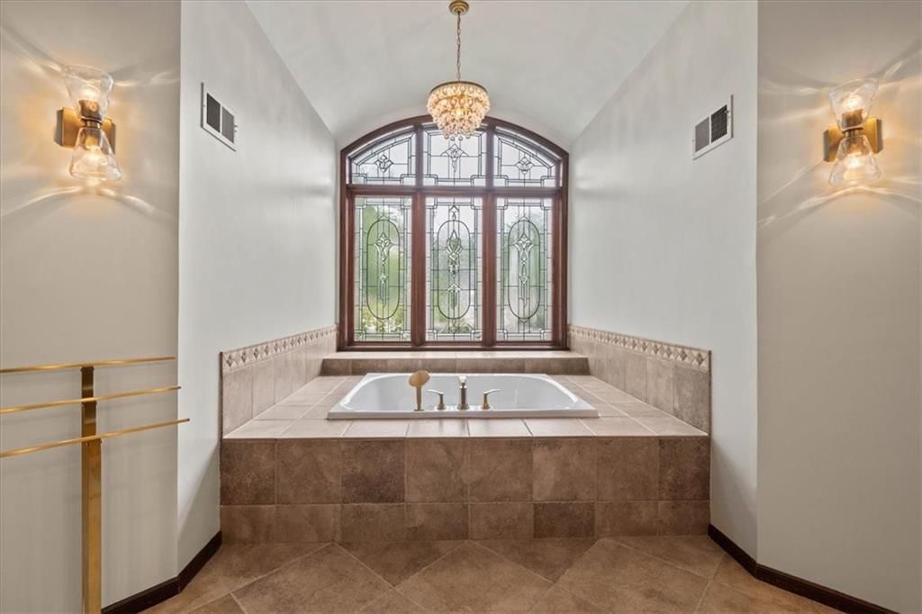 5405 NW 62nd Street — photo 35