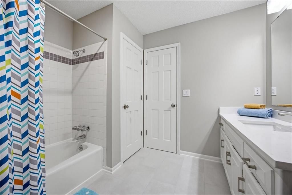 15275 Long Street — photo 33