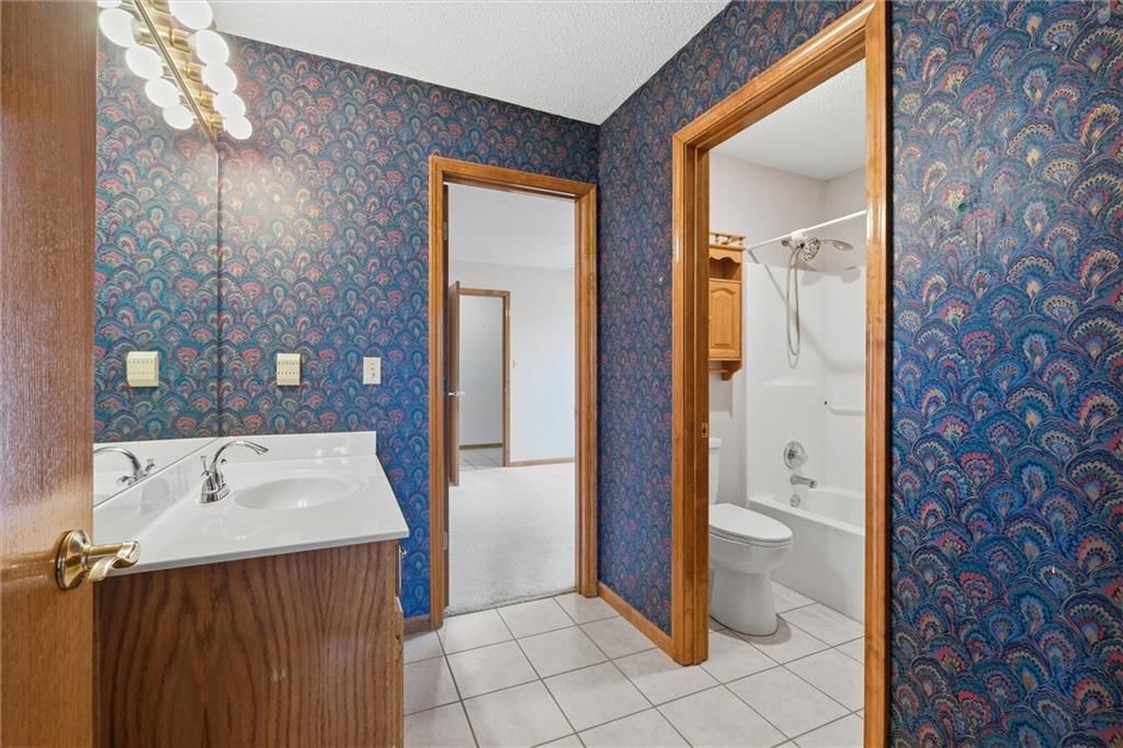 419 NW Wimbleton Court — photo 18