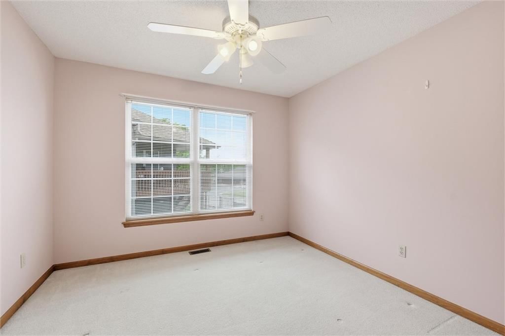 419 NW Wimbleton Court — photo 20
