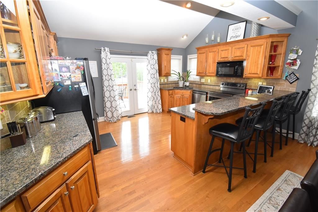 2500 SW Kristin Drive — photo 5