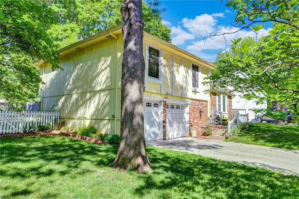 10434 Bradshaw Street — photo 3