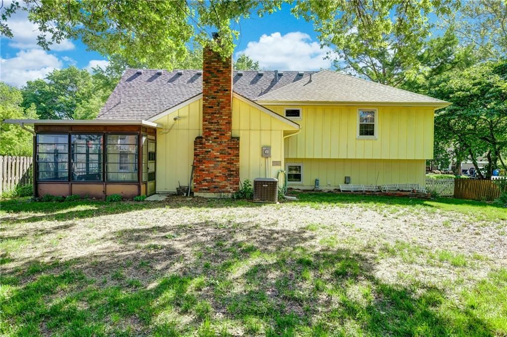 10434 Bradshaw Street — photo 5