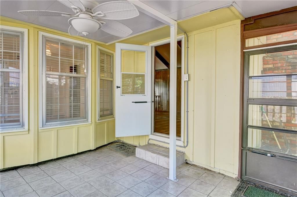 10434 Bradshaw Street — photo 14