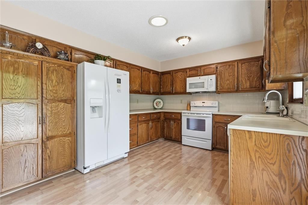 12338 W 105TH Terrace — photo 13
