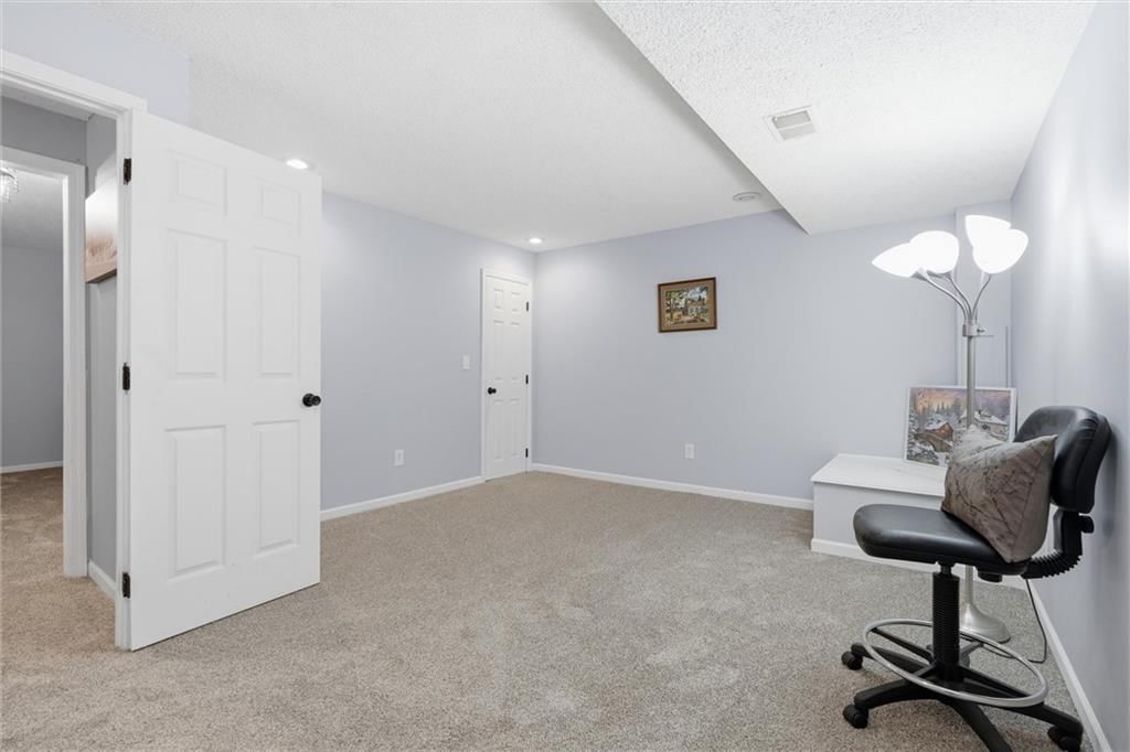 12338 W 105TH Terrace — photo 26