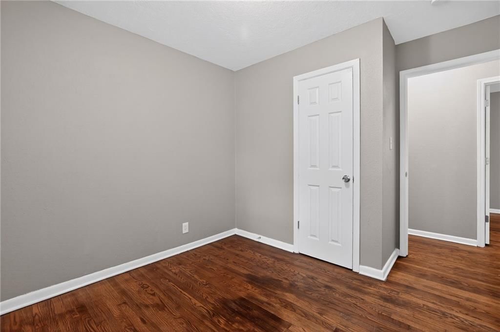 7608 E 48th Terrace — photo 27