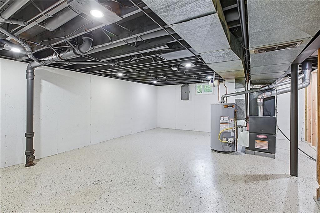 1480 Hemlock Drive — photo 34