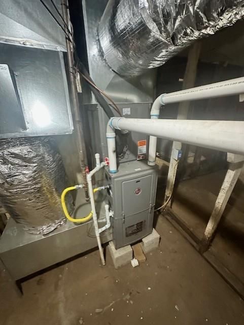 229 S Oak Street — photo 17