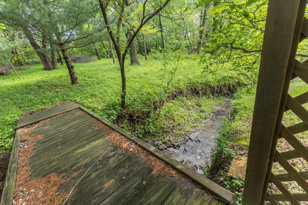 5210 Mockingbird Lane — photo 43