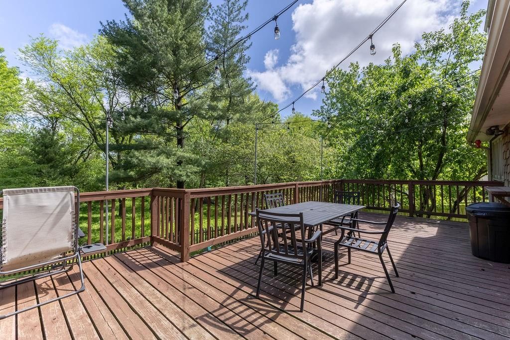 5210 Mockingbird Lane — photo 45