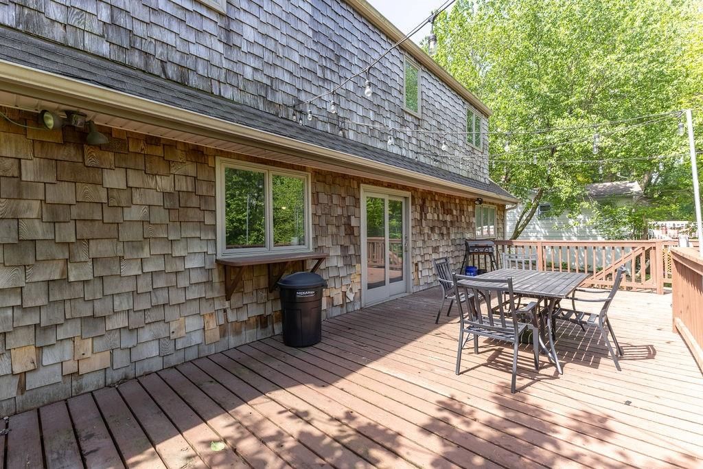 5210 Mockingbird Lane — photo 48