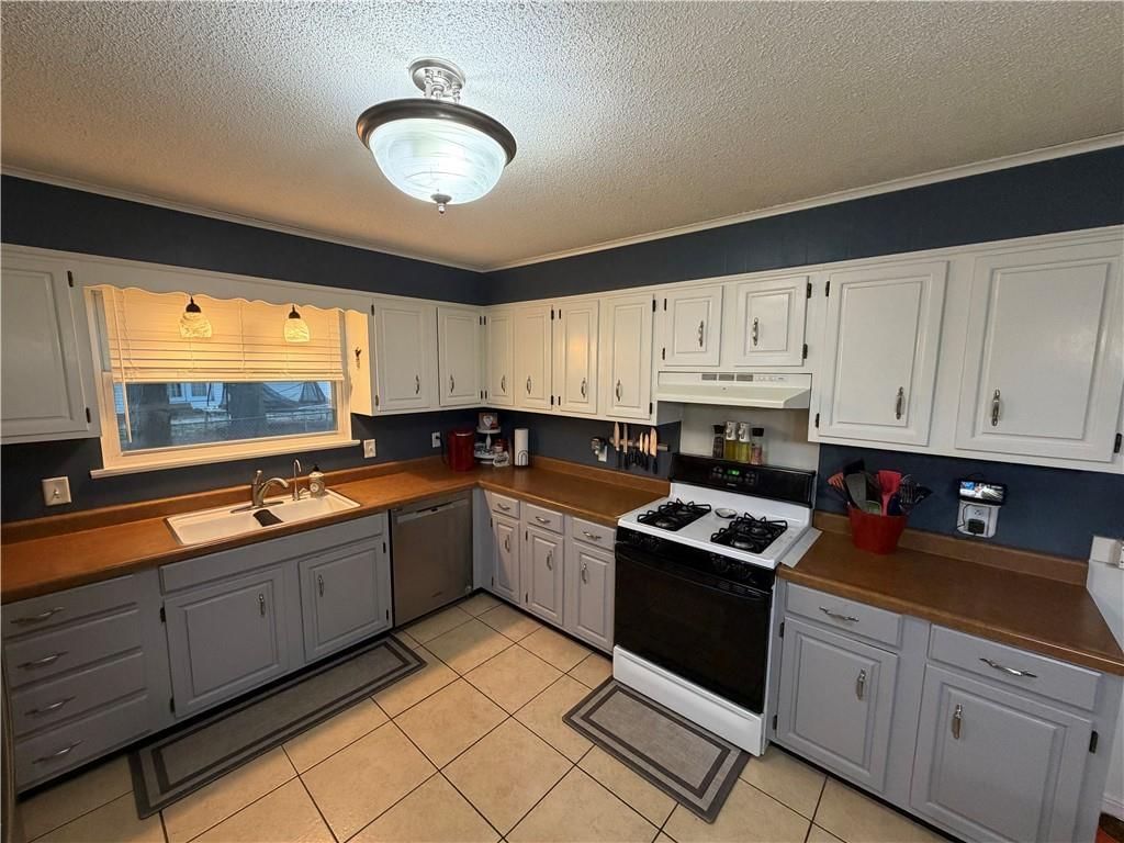 505 E 25th Street — photo 10