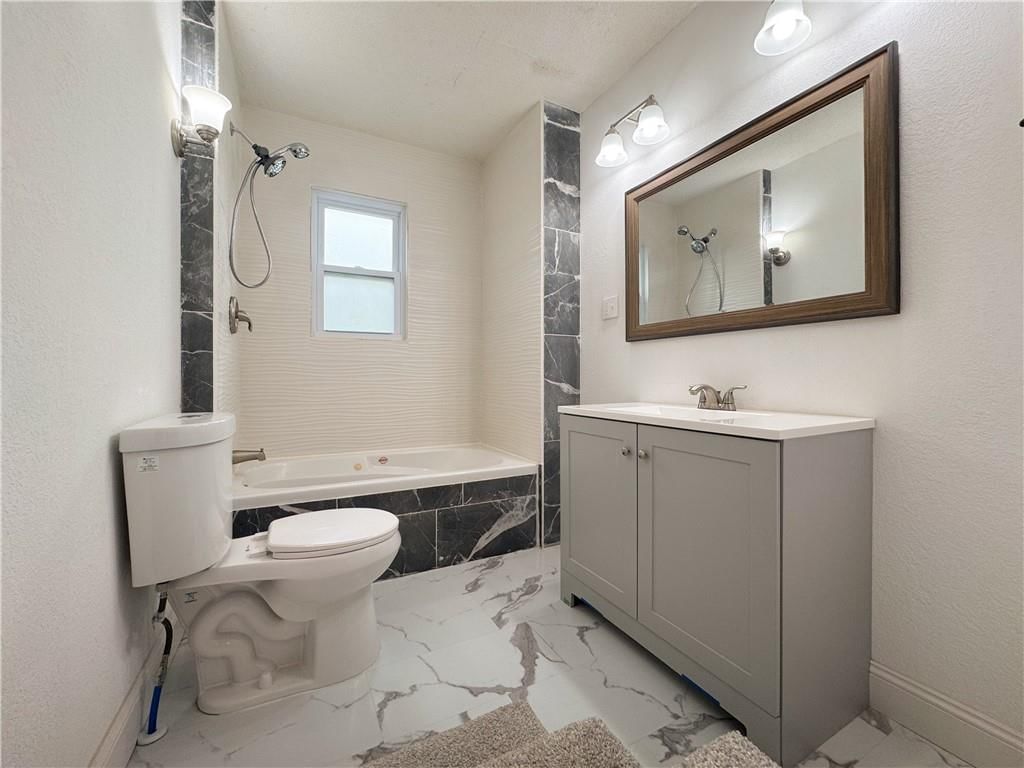 4144 NE Winn Road — photo 16