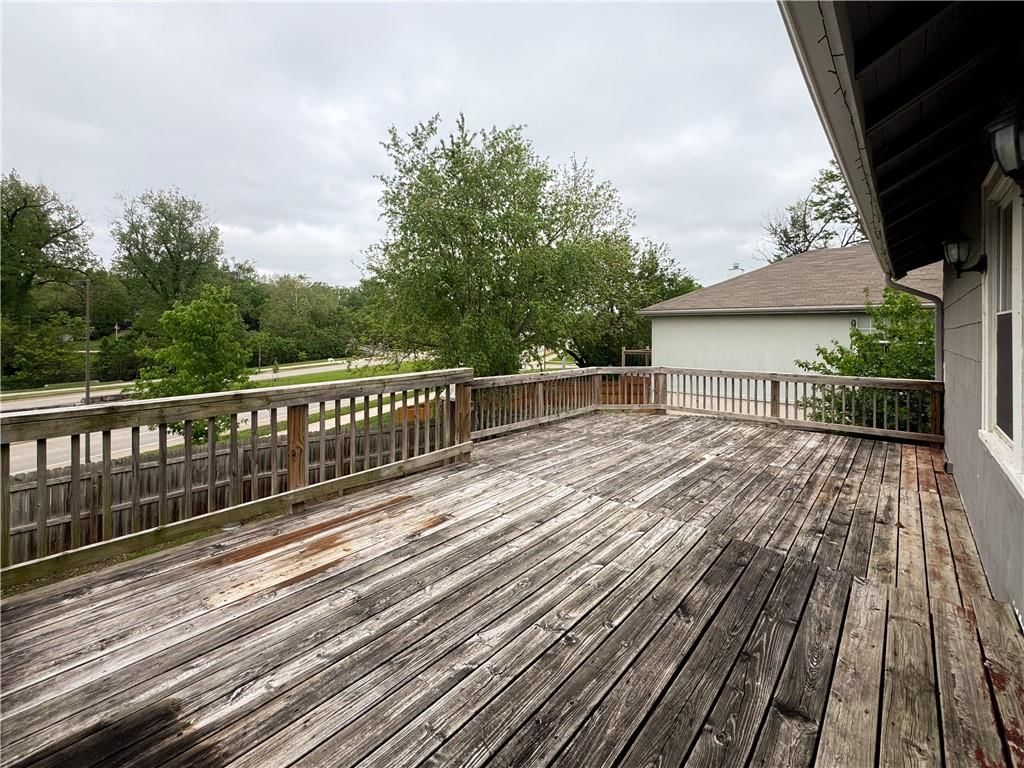 4144 NE Winn Road — photo 32
