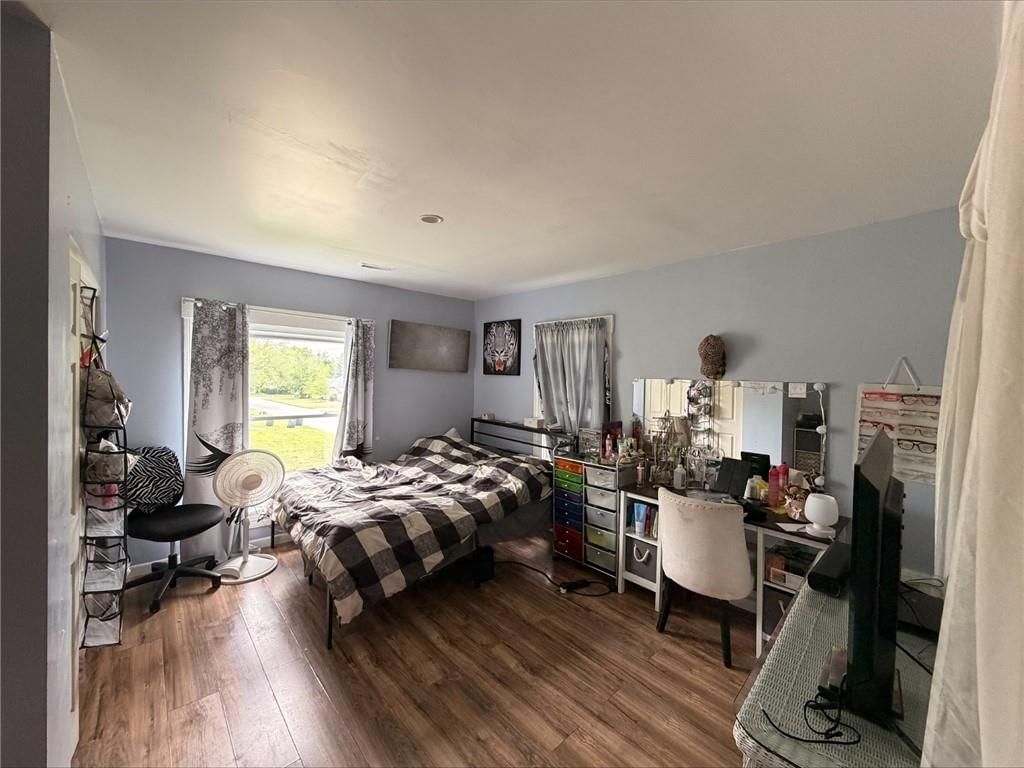 108 E Jefferson Street — photo 10