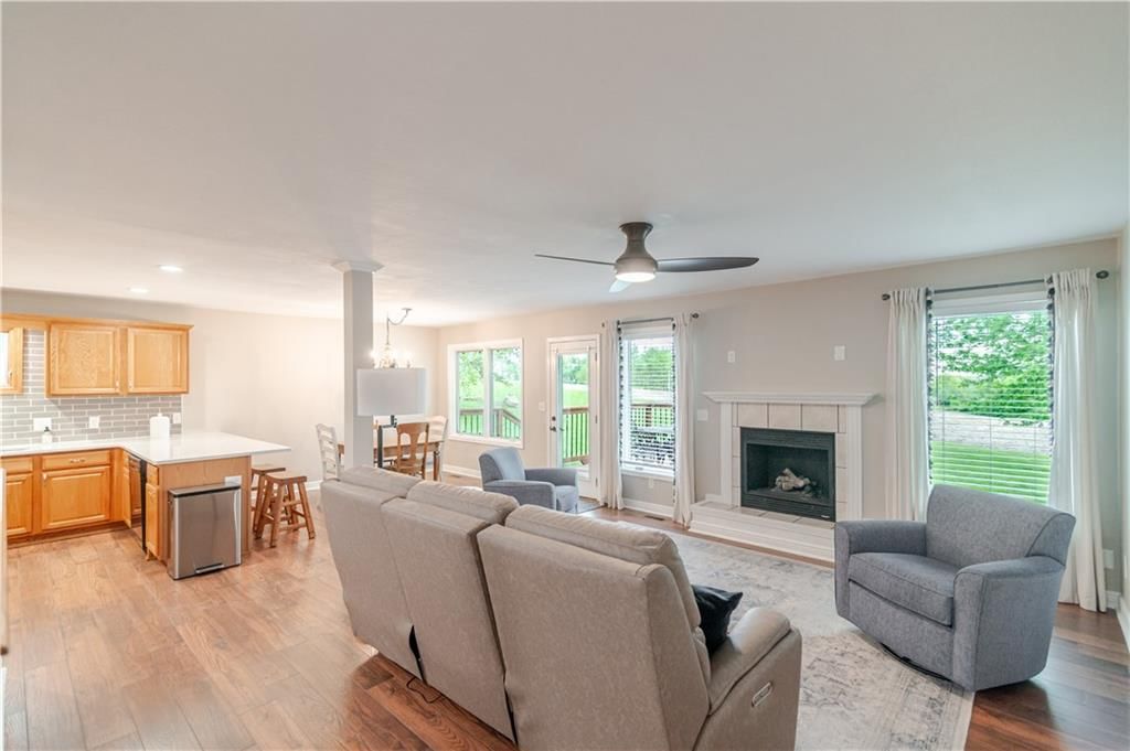 1105 Summerfield Court — photo 5