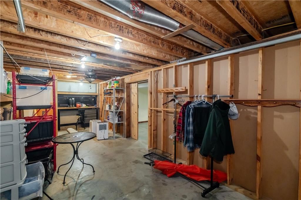 1105 Summerfield Court — photo 40