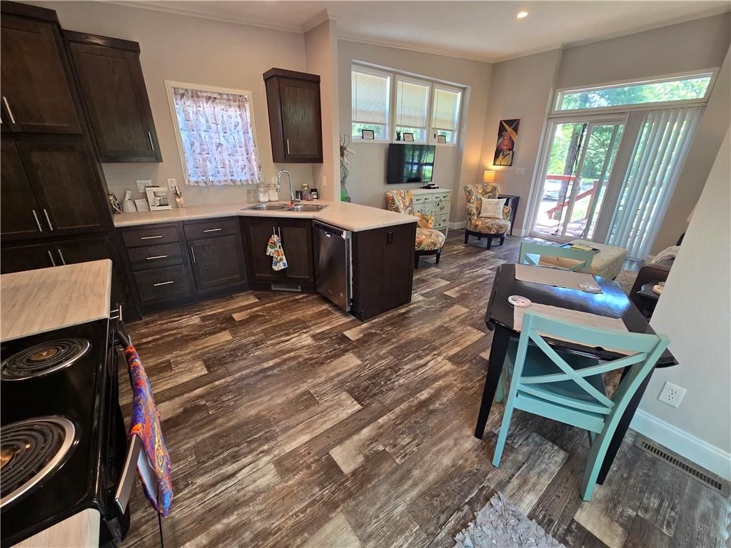 41 Heron Drive — photo 8