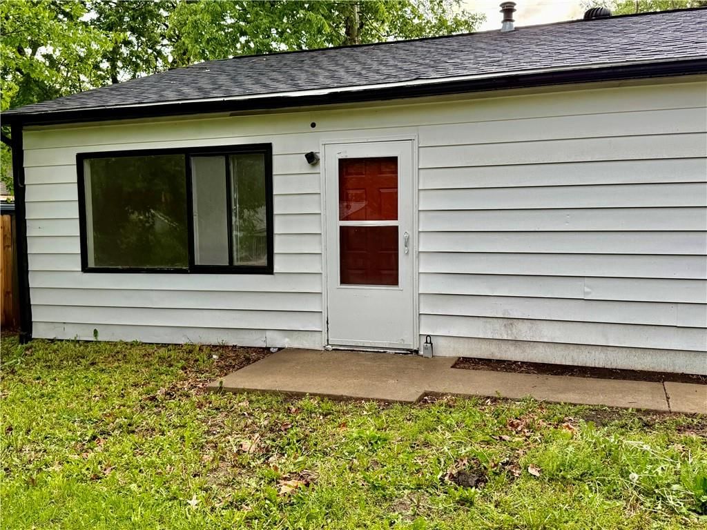1531 Wedgewood Drive — photo 3