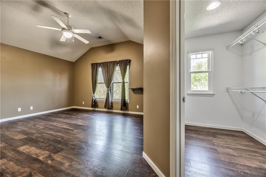 16249 W 156th Terrace — photo 12
