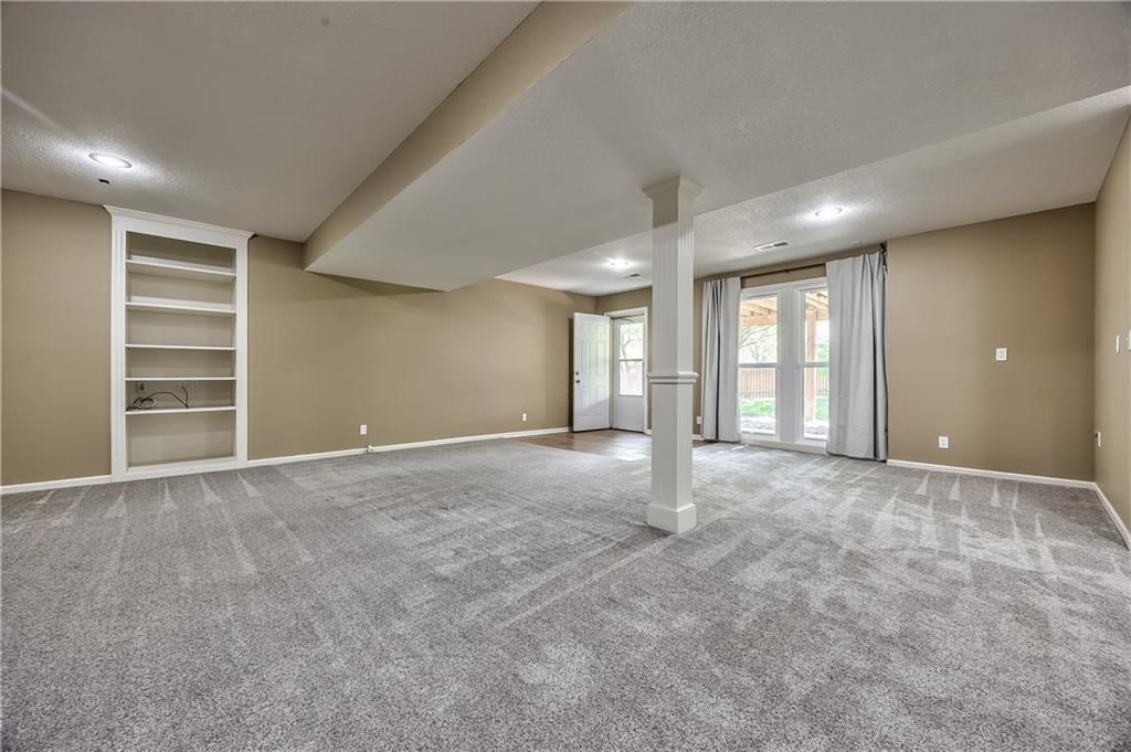 16249 W 156th Terrace — photo 23