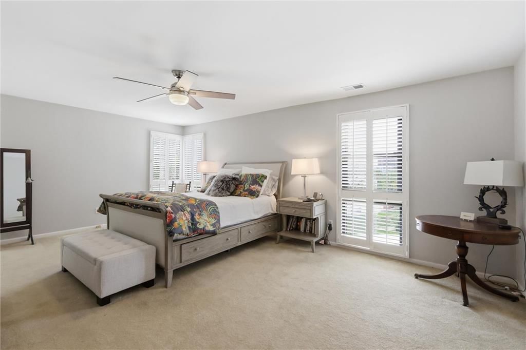 4557 Walnut Street — photo 14