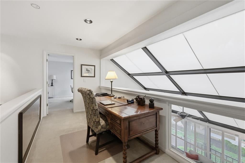 4557 Walnut Street — photo 21