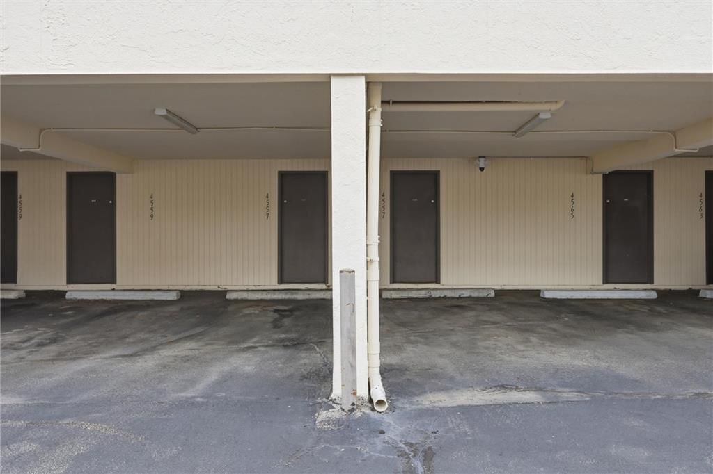 4557 Walnut Street — photo 22