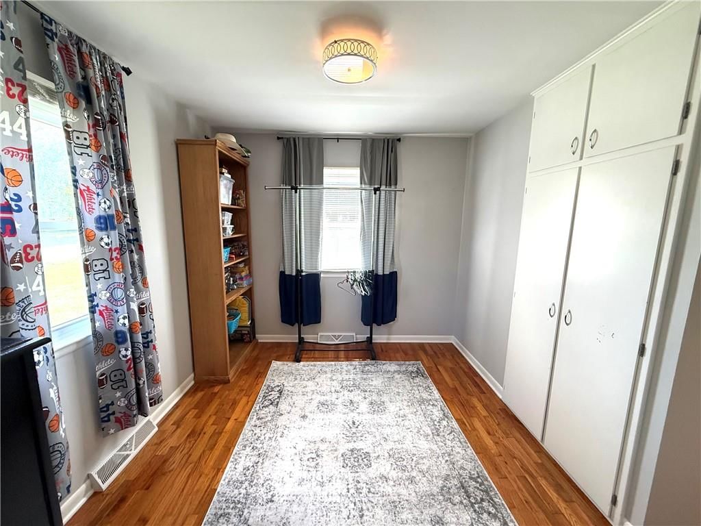 710 S VINE Street — photo 12