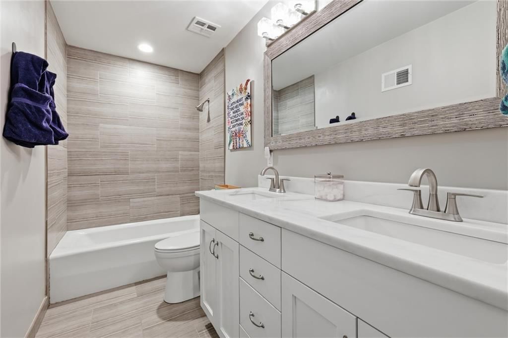 3015 W 83rd Street — photo 23