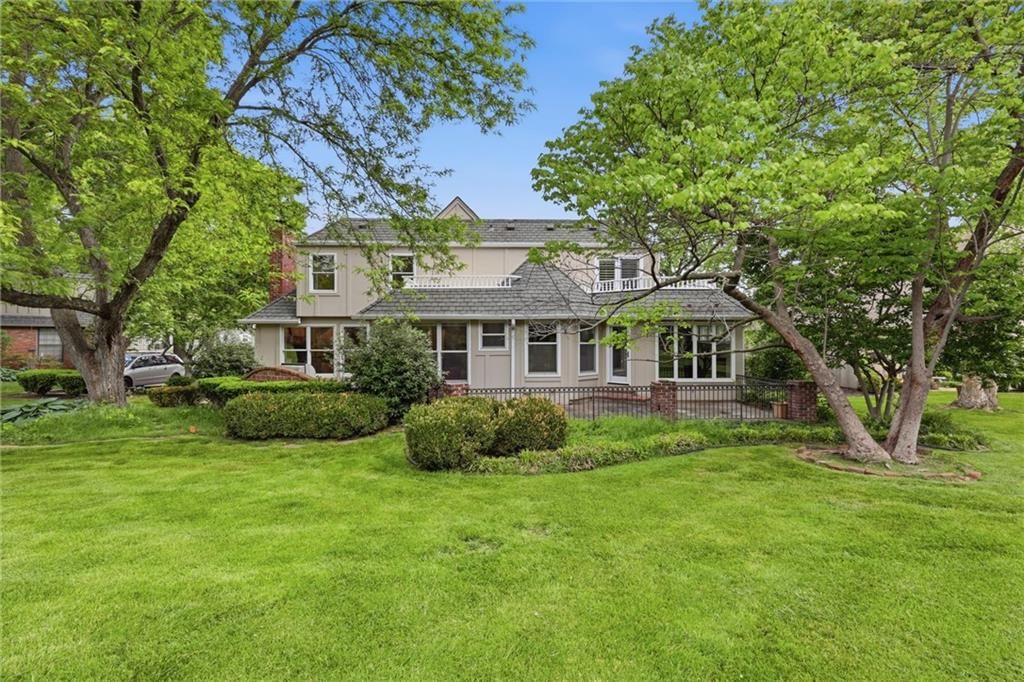 3015 W 83rd Street — photo 30