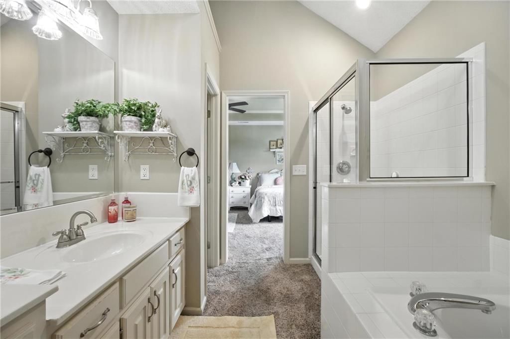 5825 Millbrook Street — photo 19