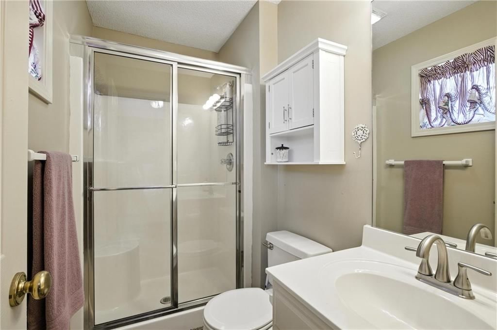 5825 Millbrook Street — photo 22