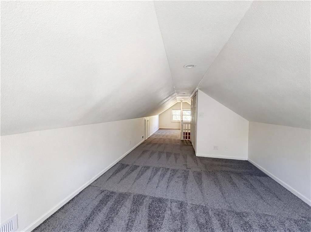 5525 Yecker Avenue — photo 10