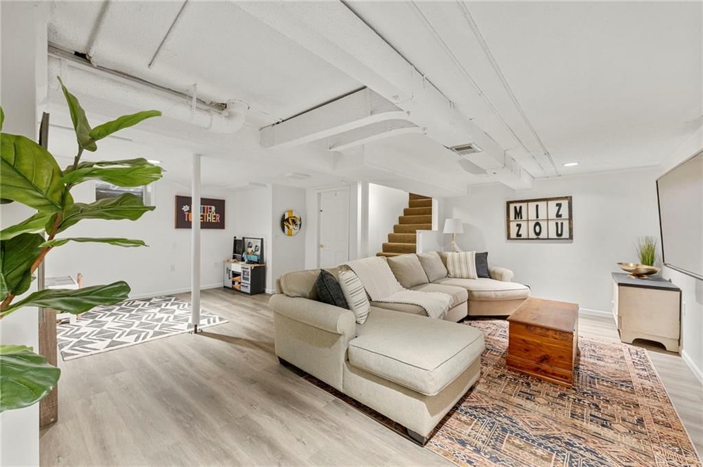 2801 W 71st Street — photo 27