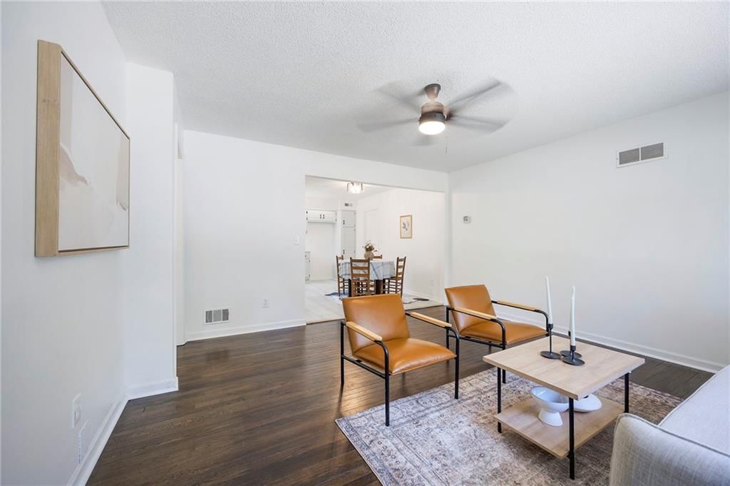 8118 Mackey Street — photo 6