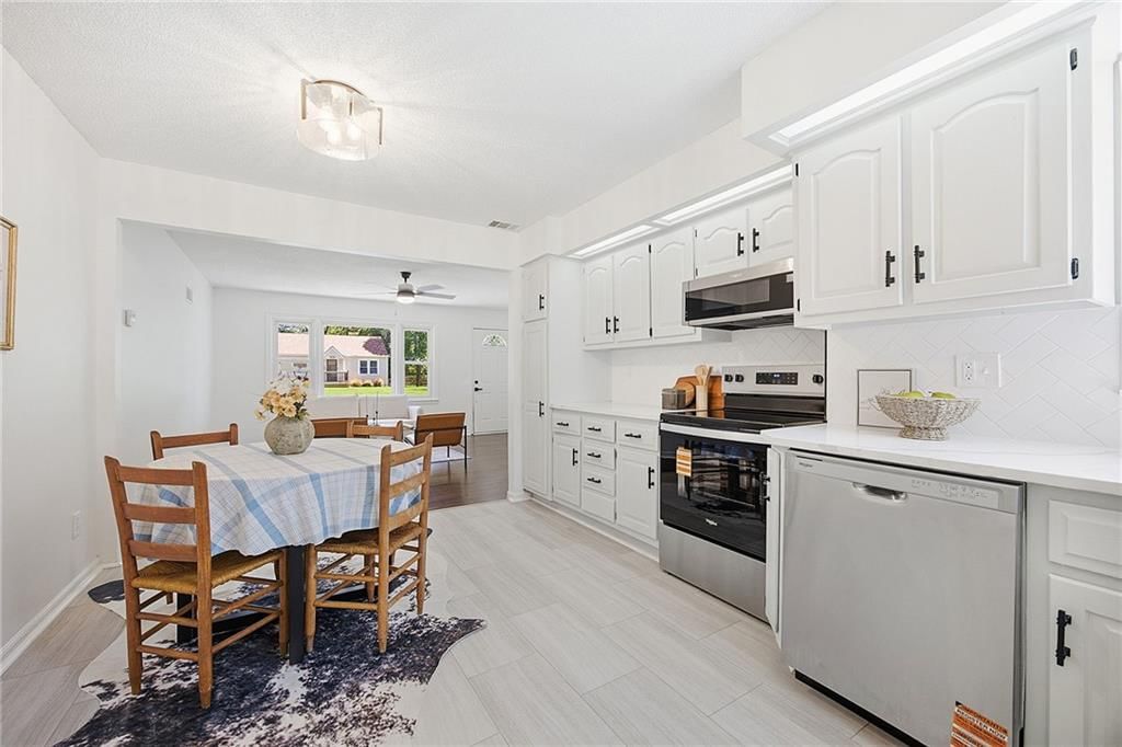 8118 Mackey Street — photo 14