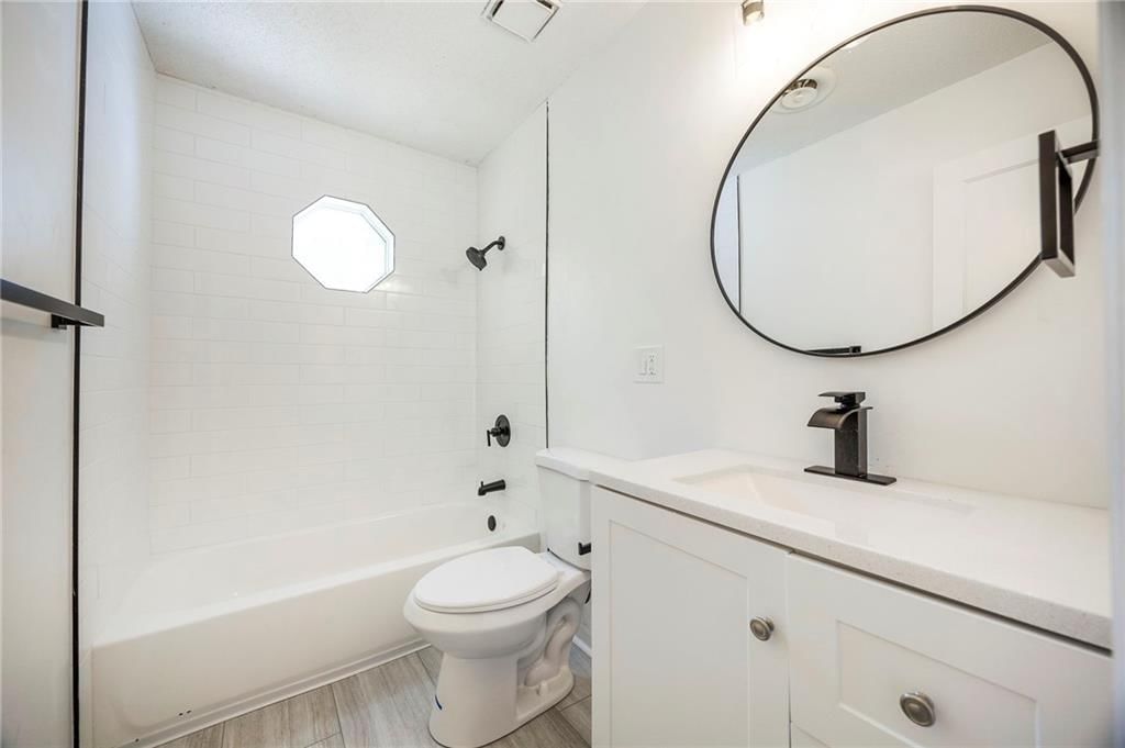 8118 Mackey Street — photo 15