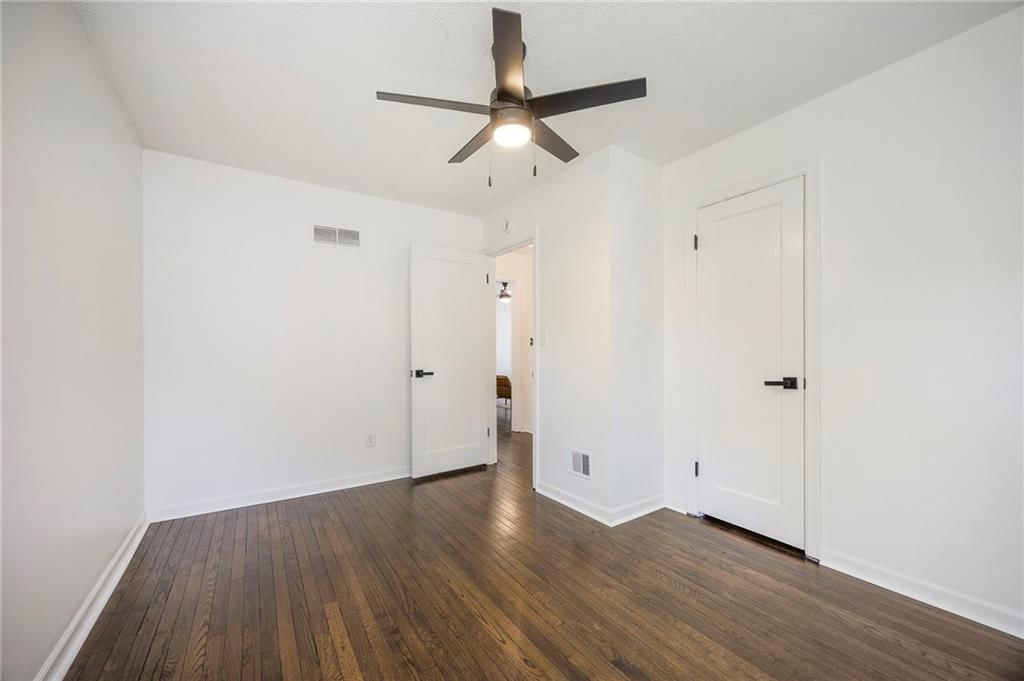 8118 Mackey Street — photo 17