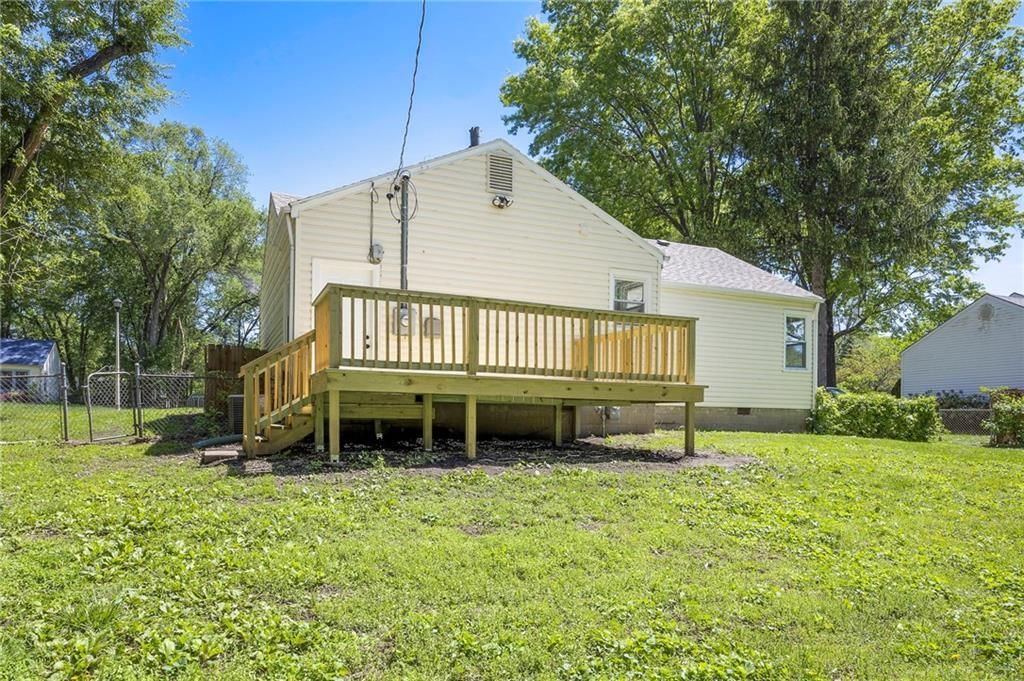 8118 Mackey Street — photo 21