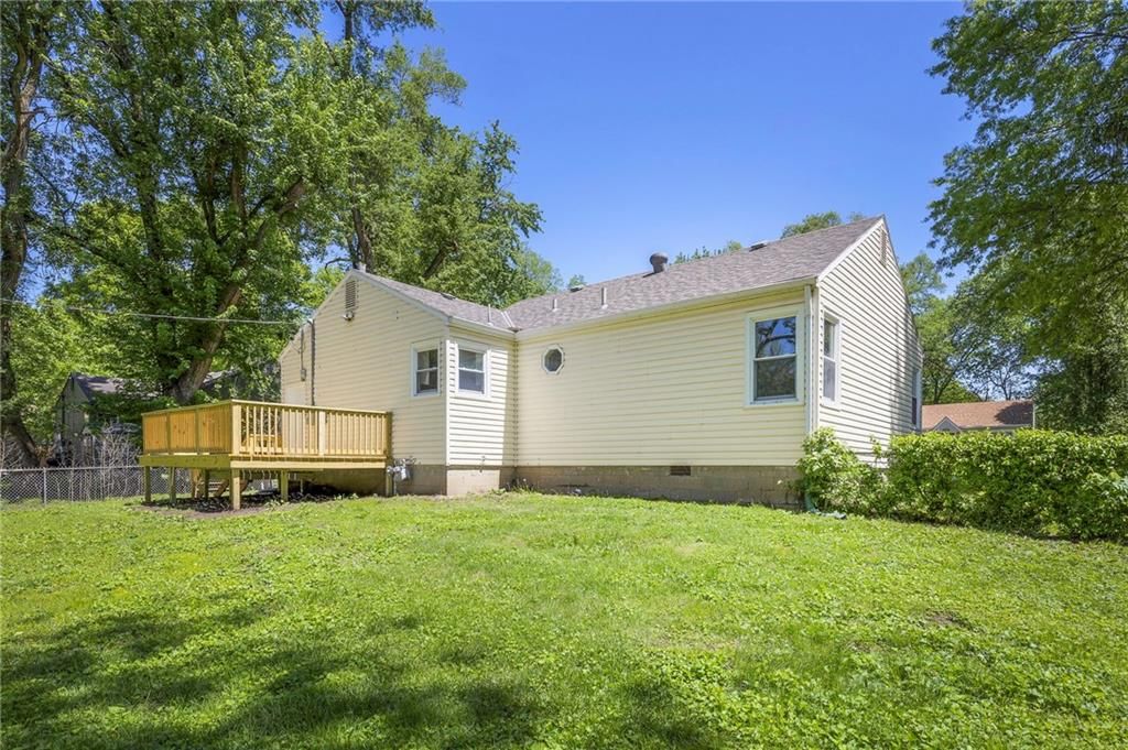 8118 Mackey Street — photo 23