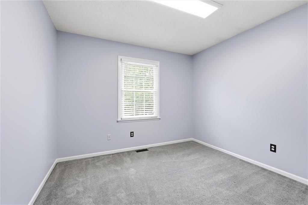 914 Elm Court — photo 22