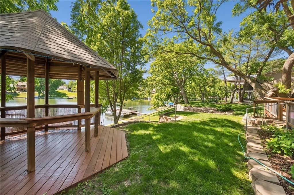 155 North Shore Drive — photo 4